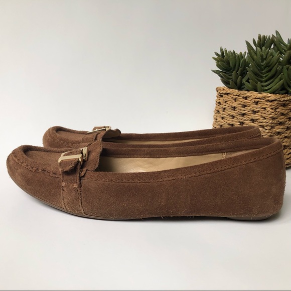 MICHAEL KORS Suede Loafers/Flats with Gold buckle - Picture 2 of 7